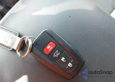 2022 Toyota Rav4 Xle из США, поврежденный, VIN 2T3P1RFV6NW280089